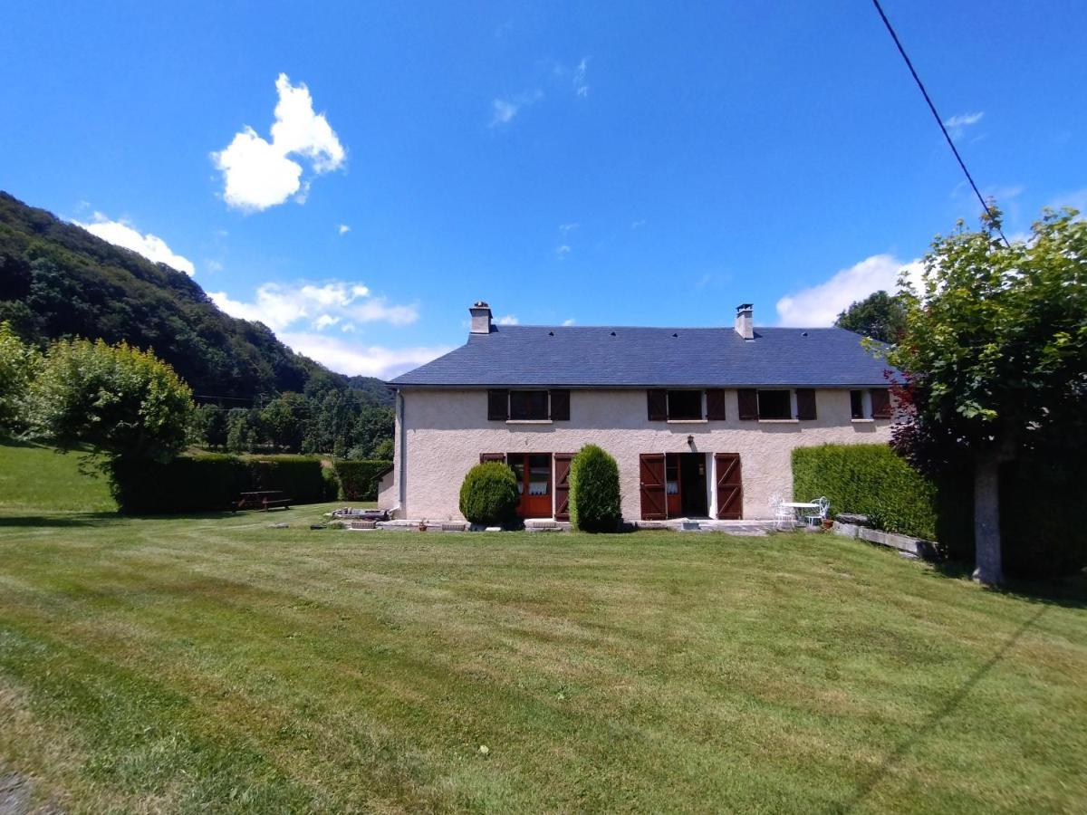 Gite De La Seoube Campan Exterior photo